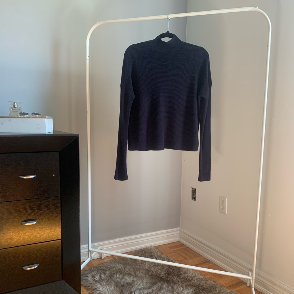 Navy blue ribbed long sleeve
